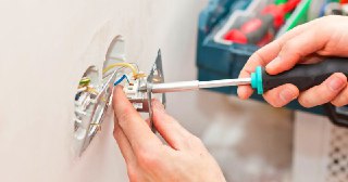 Электромонтажные работы Мытищи цена 461 руб Электрика под ключ